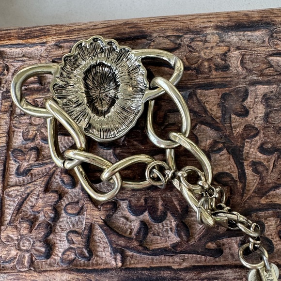 Samantha Wills Head of the Lion Bracelet - Picture 4 of 4